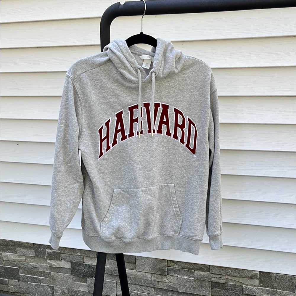 H&M Gray Oversized Sweatshirt with Harvard Print